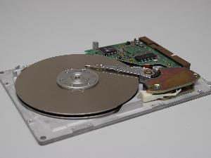 Interior de un disco duro de 5.25 pulgadas Interior de un disco duro de 5.25 pulgadas